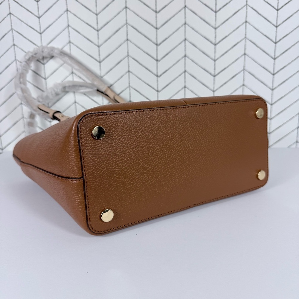 Michael Kors Medium Leather Tote - Picture 5 of 7